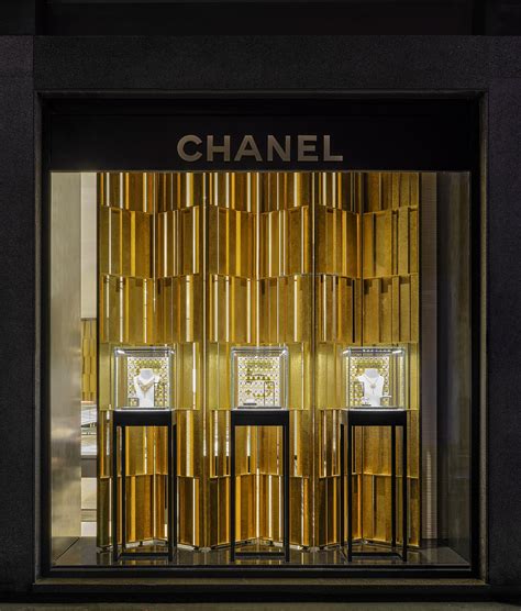 chanel parigi qualità|Chanel, da Milano a Parigi, non solo per l'Alta Gioielleria .